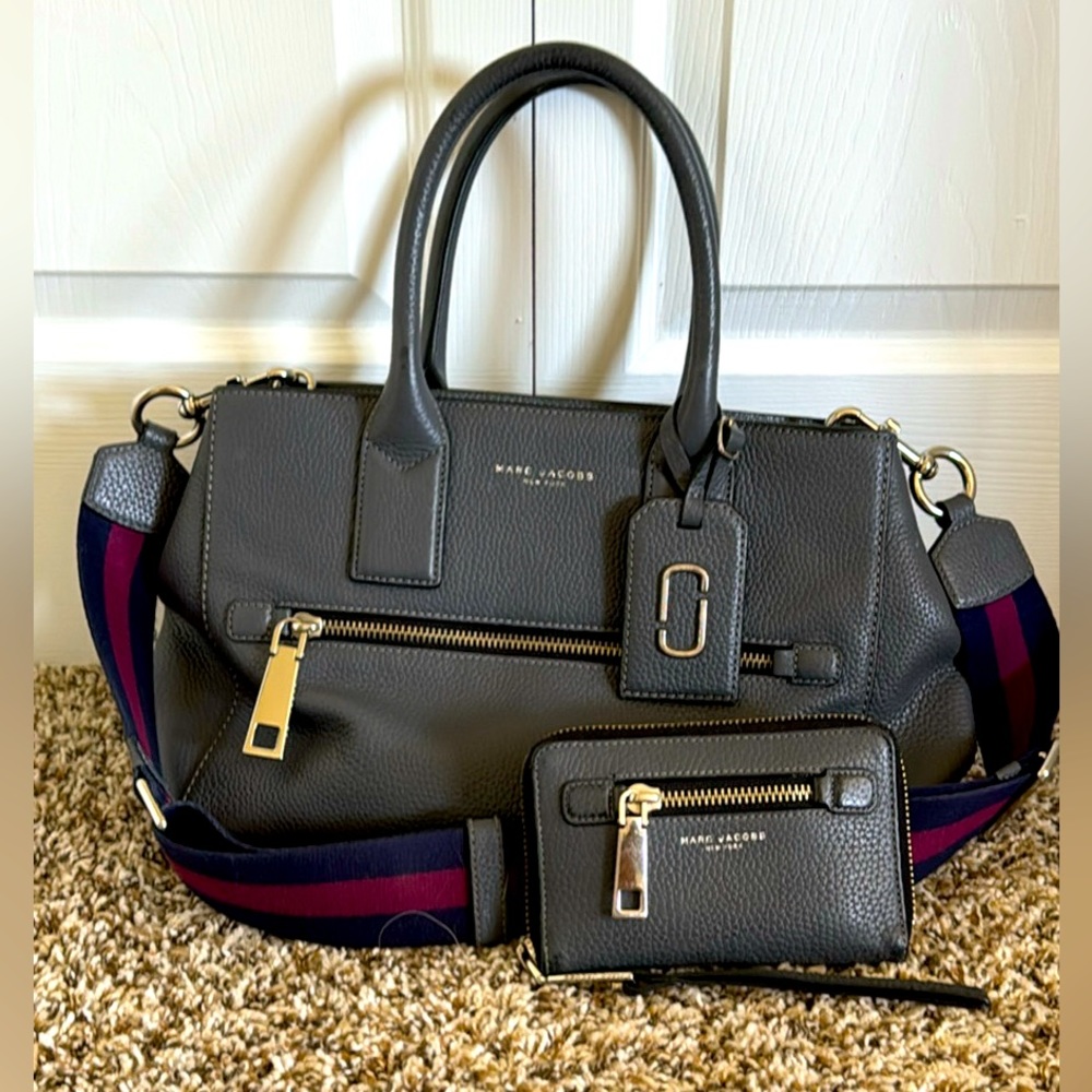 Marc Jacobs Gotham Tote Bag and Wristlet